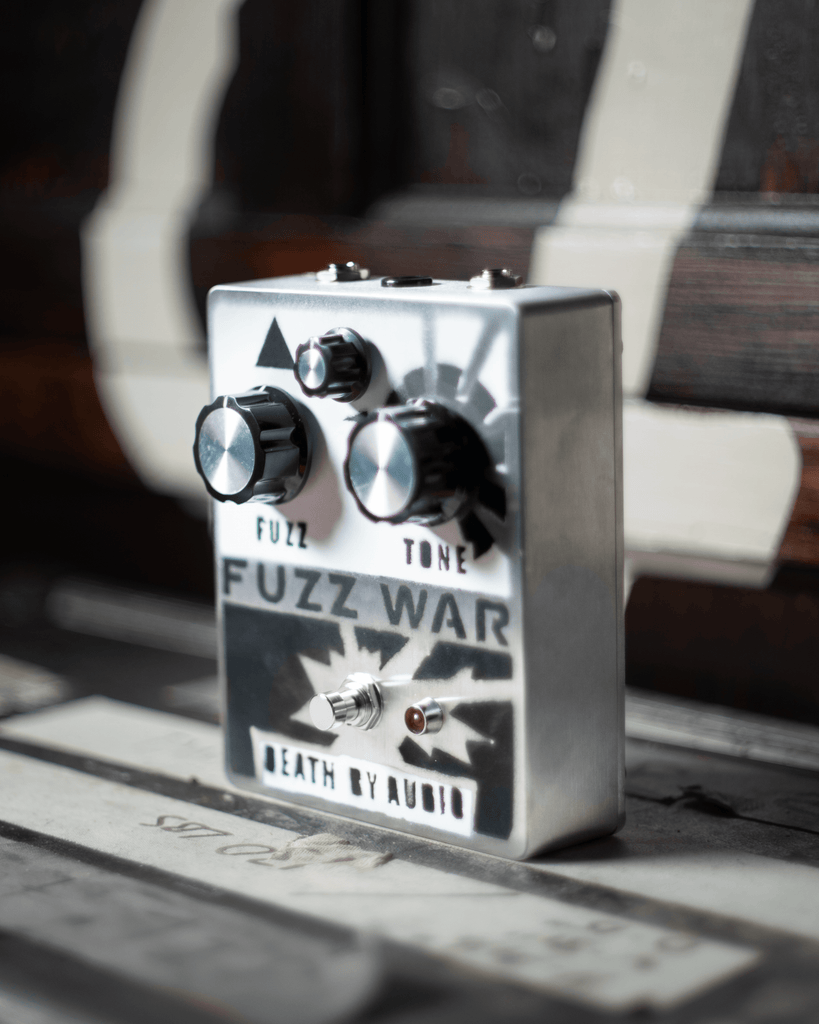 DEATH BY AUDIO FUZZ WAR PEDAL