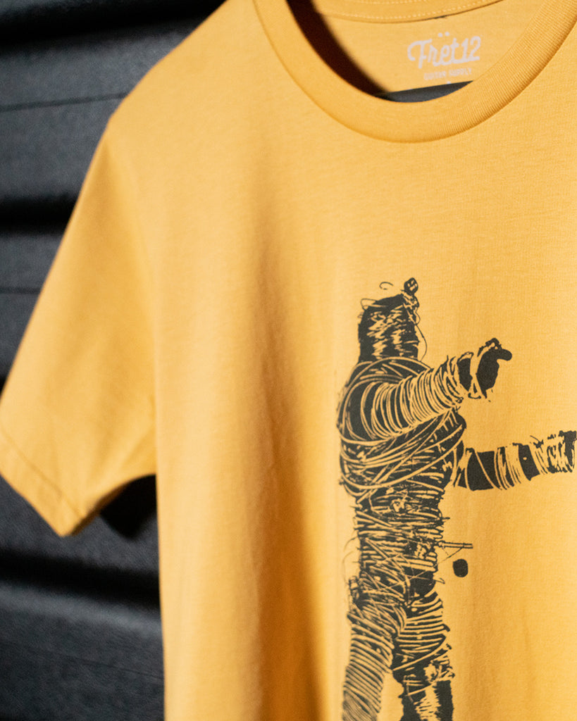 STRING THING TEE - MUSTARD