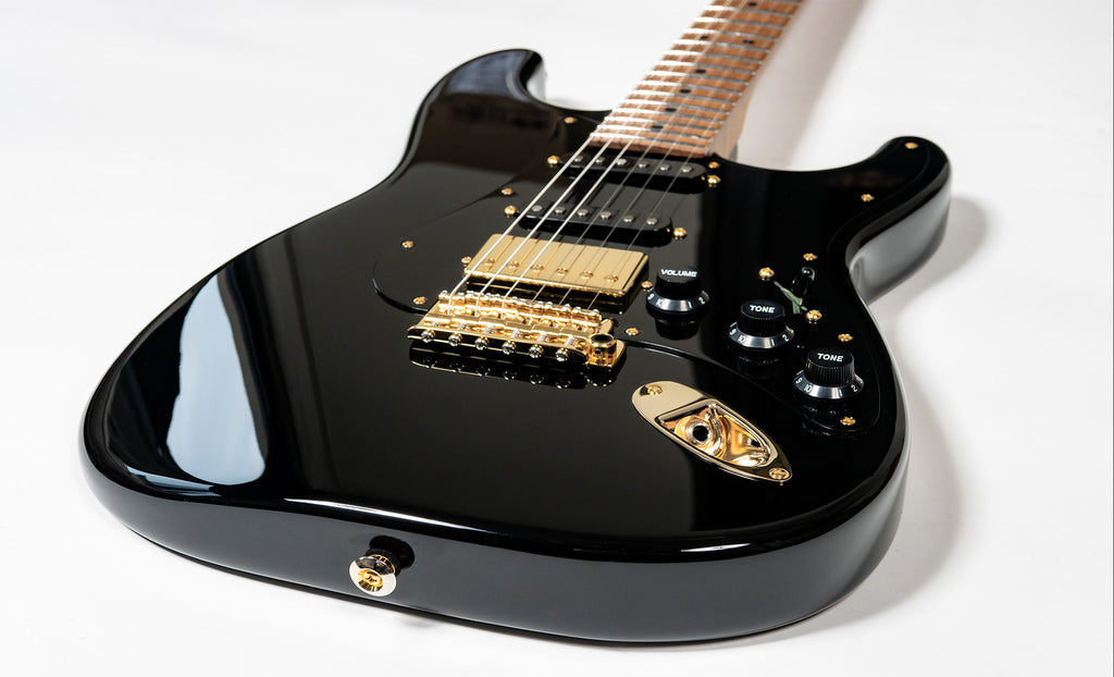 Suhr Mateus Asato Classic S - Black Gloss